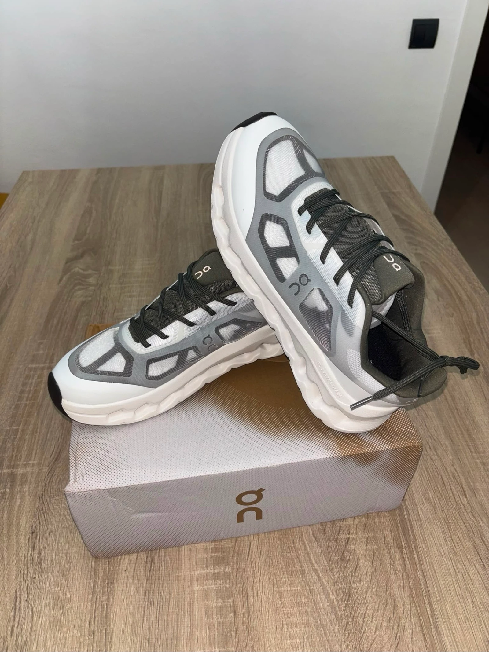 On Cloudtilt Remix Taille 43 – photo 8